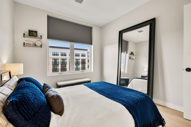 18 Artisan Dr Unit 505, Salem, NH 03079