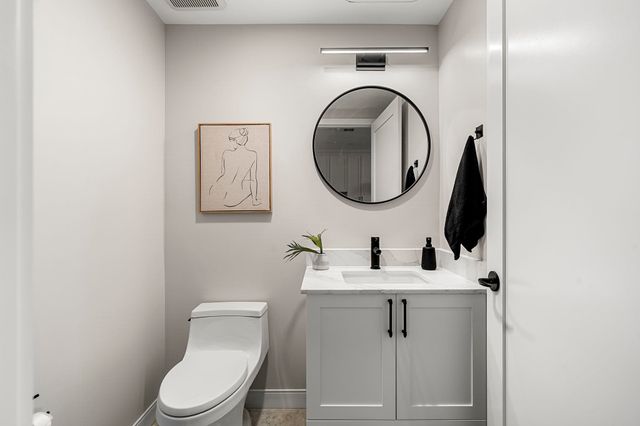 18 Artisan Dr Unit 505, Salem, NH 03079