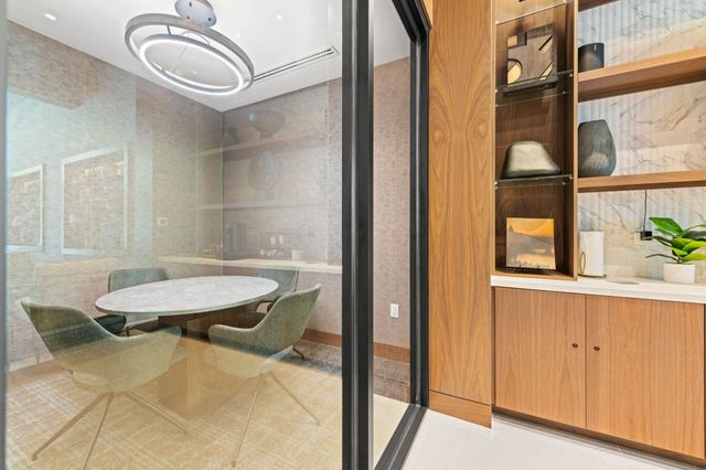 18 Artisan Dr Unit 505, Salem, NH 03079