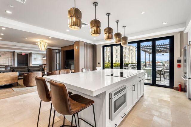 18 Artisan Dr Unit 505, Salem, NH 03079