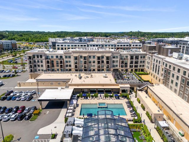 18 Artisan Dr Unit 505, Salem, NH 03079