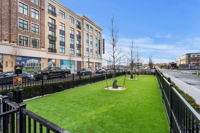 18 Artisan Dr Unit 505, Salem, NH 03079