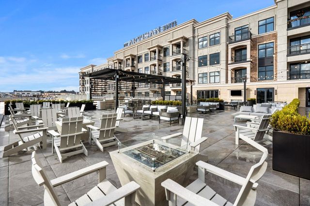 18 Artisan Dr Unit 505, Salem, NH 03079