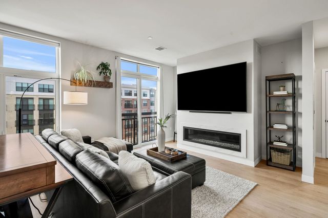 18 Artisan Dr Unit 505, Salem, NH 03079