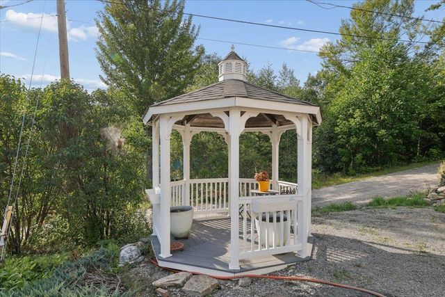 10 Plum Avenue, Gilmanton, NH 03237