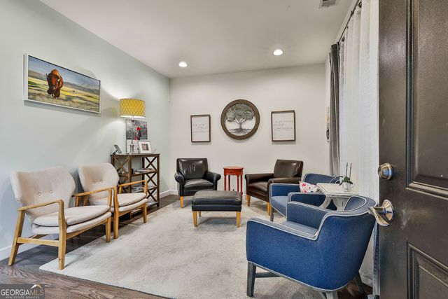 500 W Lanier Avenue 201, Fayetteville, GA 30214