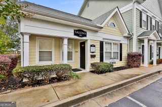500 W Lanier Avenue 201, Fayetteville, GA 30214