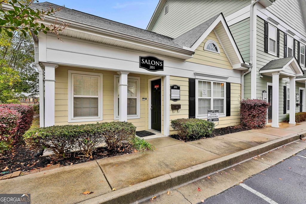 500 W Lanier Avenue 201, Fayetteville, GA 30214