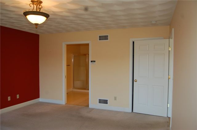 8 Sweet Corn Drive, Cranston, RI 02921