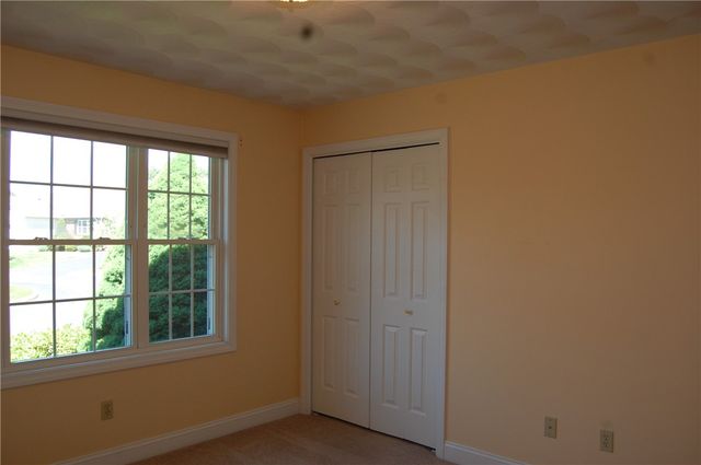 8 Sweet Corn Drive, Cranston, RI 02921