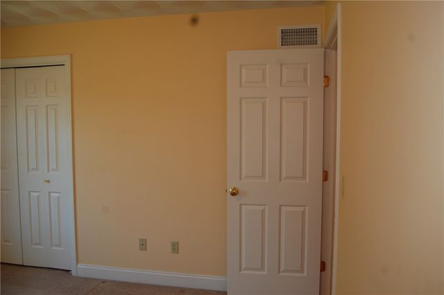 8 Sweet Corn Drive, Cranston, RI 02921