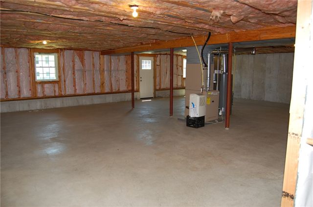 8 Sweet Corn Drive, Cranston, RI 02921