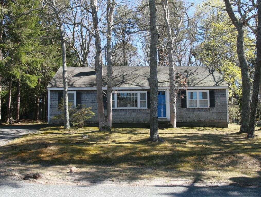 5 Cyprus Road, South Dennis, MA 02660