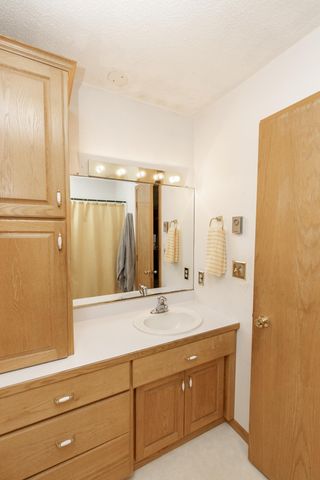 1108 62nd Avenue N, Moorhead, MN 56560