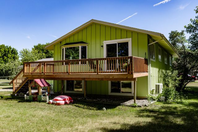 1108 62nd Avenue N, Moorhead, MN 56560
