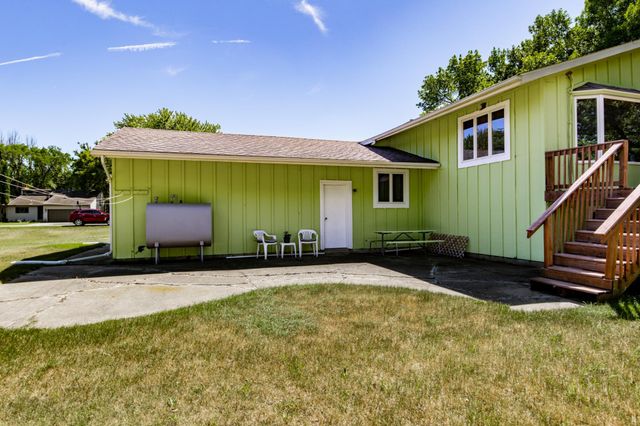 1108 62nd Avenue N, Moorhead, MN 56560