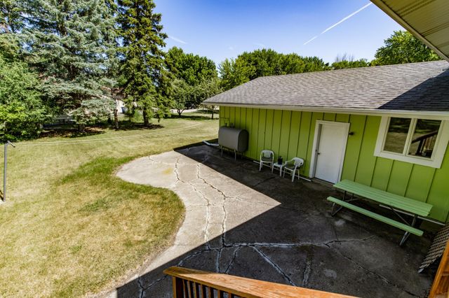 1108 62nd Avenue N, Moorhead, MN 56560