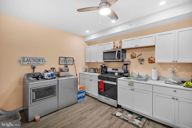 402 MARKET ST, Marcus Hook, PA 19061