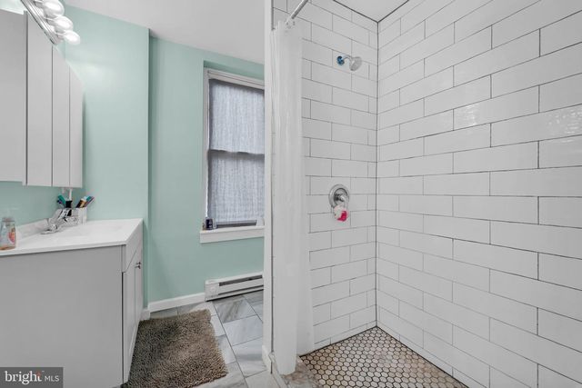 402 MARKET ST, Marcus Hook, PA 19061