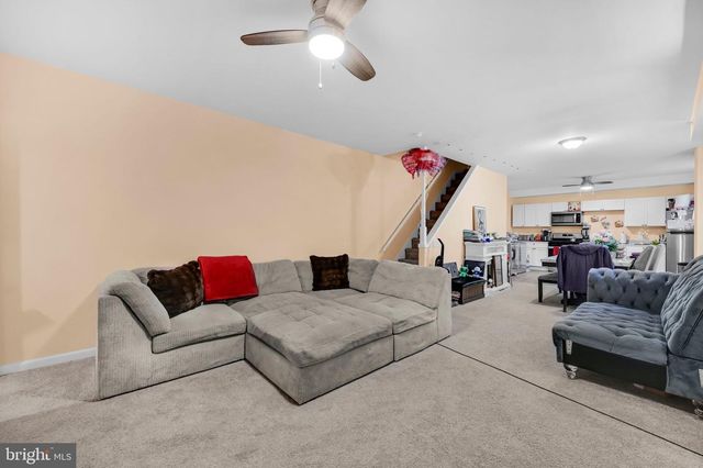 402 MARKET ST, Marcus Hook, PA 19061