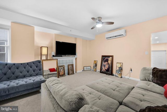 402 MARKET ST, Marcus Hook, PA 19061