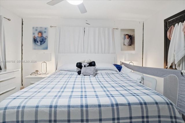 7551 Polk St, Hollywood, FL 33024