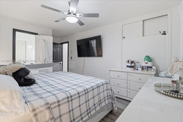 7551 Polk St, Hollywood, FL 33024