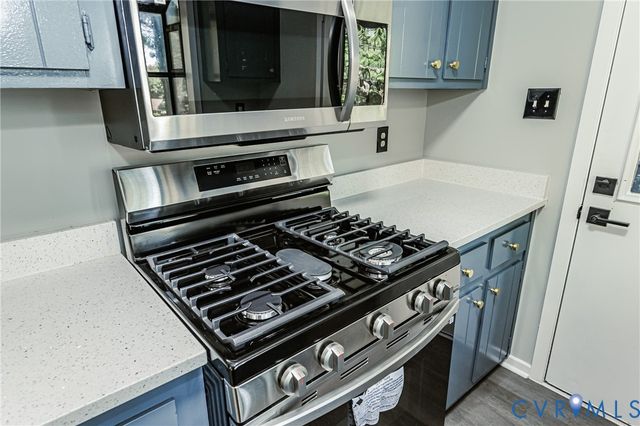 14509 Mistwood Forest Ct, Chester, VA 23831