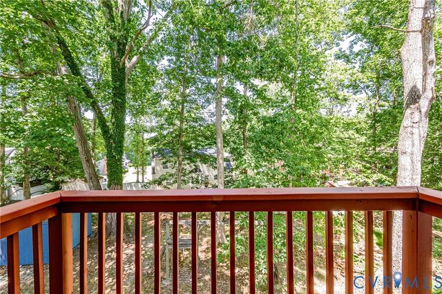 14509 Mistwood Forest Ct, Chester, VA 23831