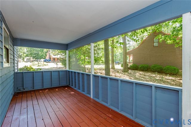 14509 Mistwood Forest Ct, Chester, VA 23831