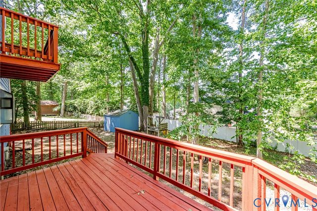 14509 Mistwood Forest Ct, Chester, VA 23831