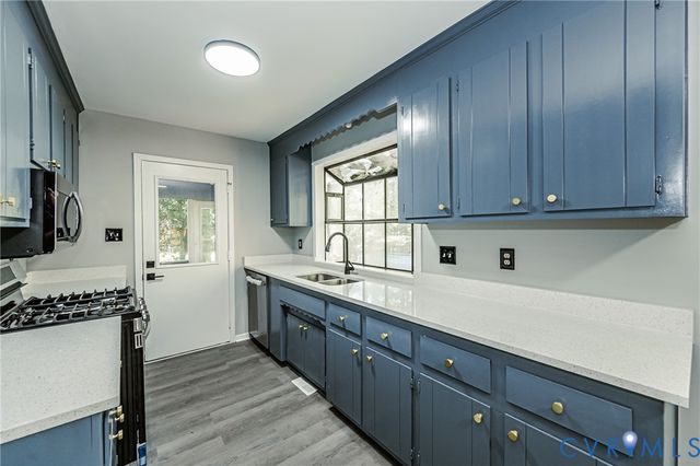 14509 Mistwood Forest Ct, Chester, VA 23831