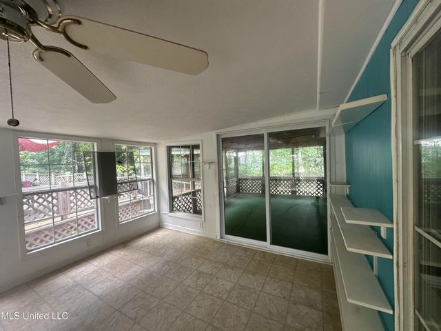 109 Cane Creek Road, Brandon, MS 39047