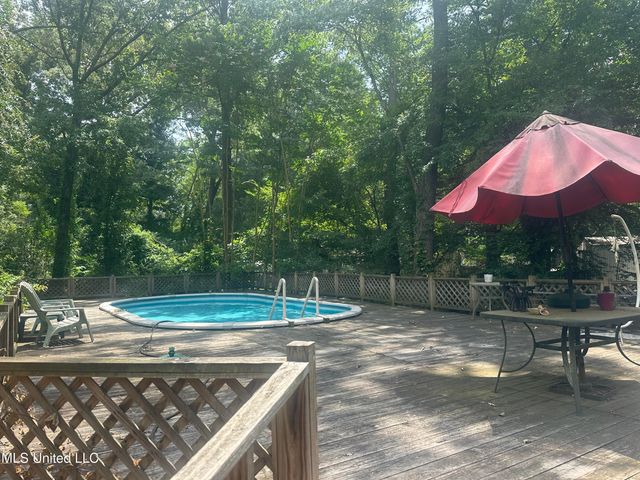109 Cane Creek Road, Brandon, MS 39047