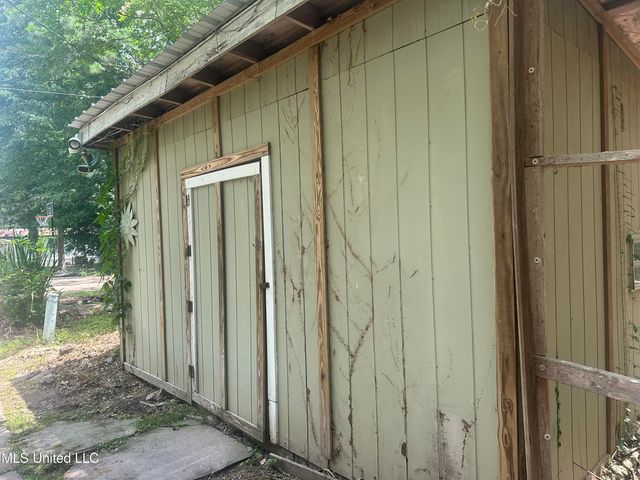 109 Cane Creek Road, Brandon, MS 39047