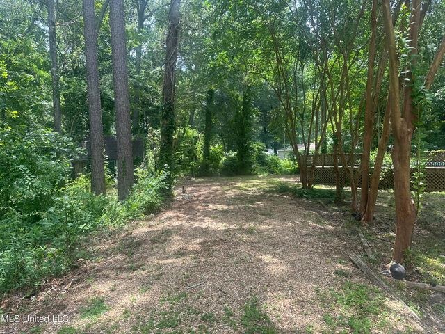 109 Cane Creek Road, Brandon, MS 39047