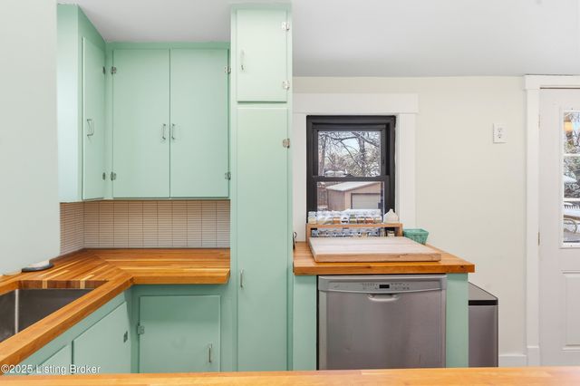 2231 Beargrass Ave, Louisville, KY 40218