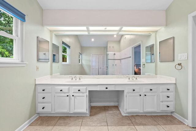 7511 Bridgewater, San Antonio, TX 78209