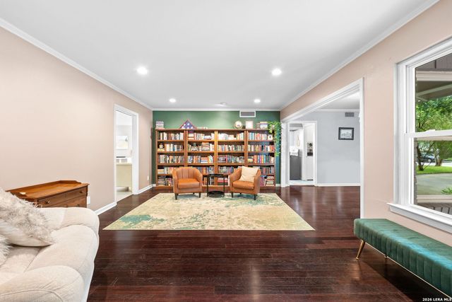 7511 Bridgewater, San Antonio, TX 78209