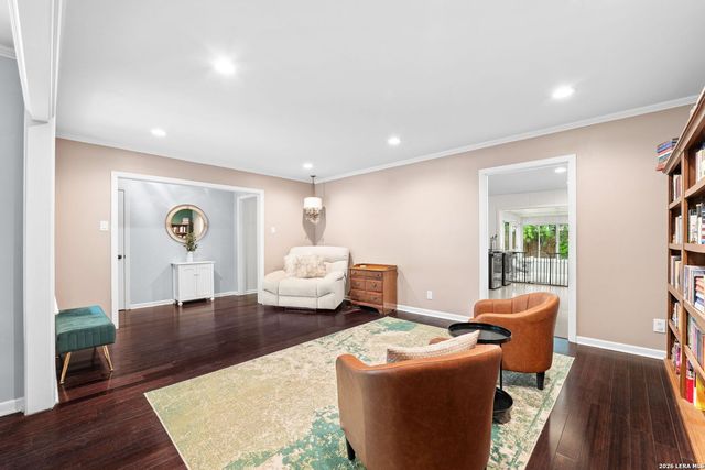 7511 Bridgewater, San Antonio, TX 78209