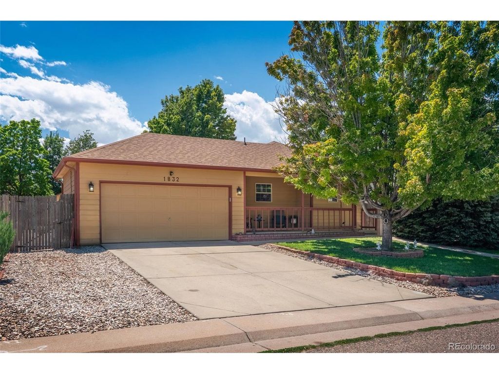 1832 Chestnut St, Fort Lupton, CO 80621