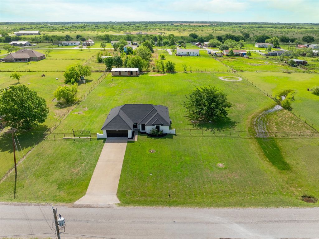1191 Cartwright Lane, Kaufman, TX 75142