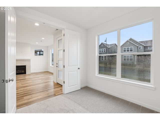 8259 Se Quincy St, Hillsboro, OR 97123