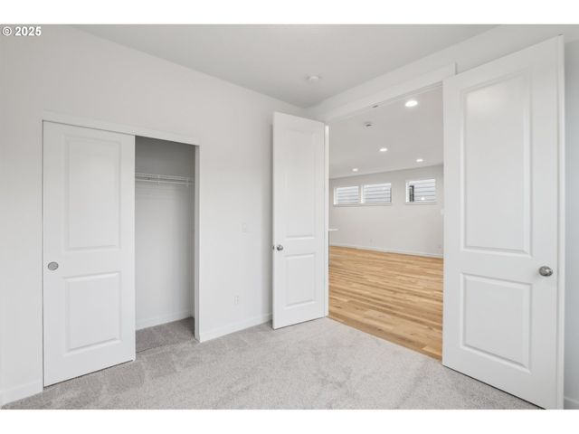 8259 Se Quincy St, Hillsboro, OR 97123