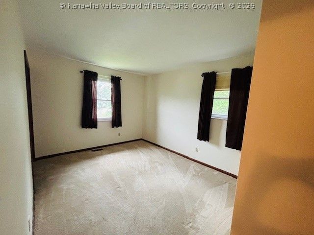 3 Woodbury Circle, Nitro, WV 25143