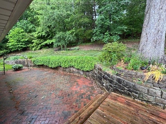 3 Woodbury Circle, Nitro, WV 25143