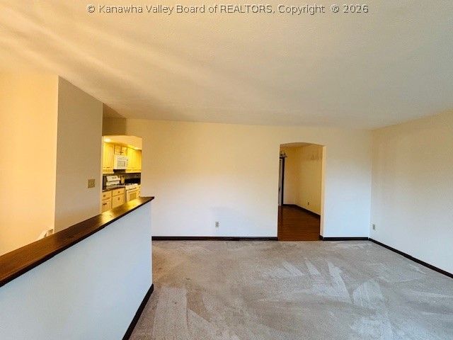 3 Woodbury Circle, Nitro, WV 25143