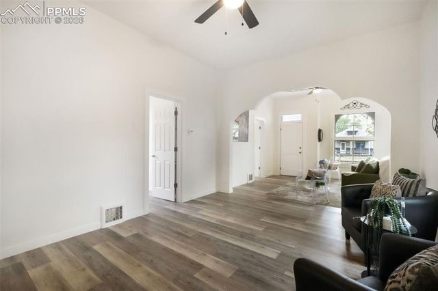 1030 Pine Street, Pueblo, CO 81004