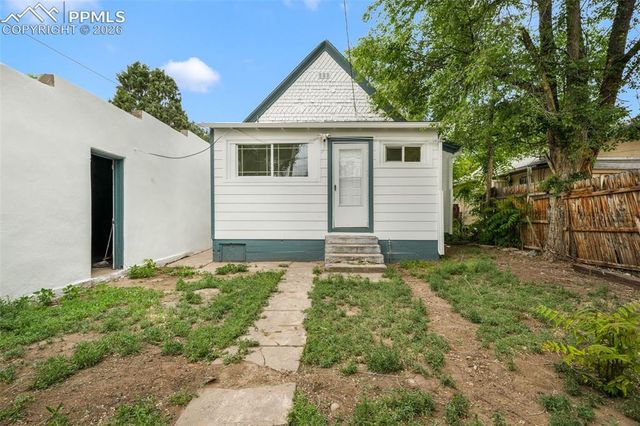 1030 Pine Street, Pueblo, CO 81004