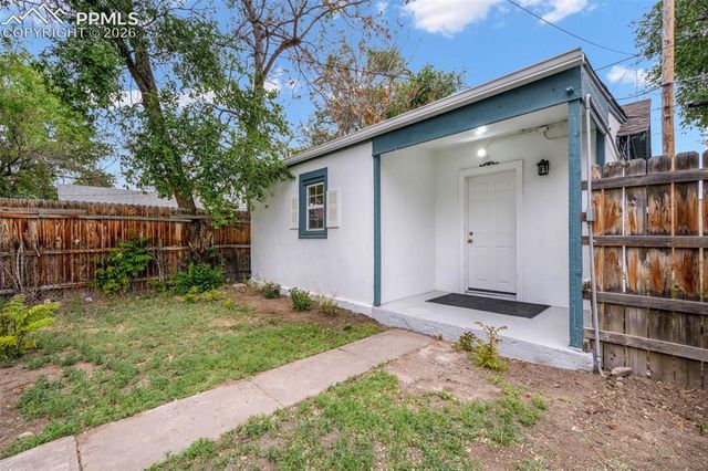 1030 Pine Street, Pueblo, CO 81004